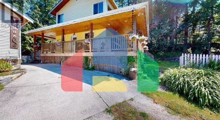 Residential - Single Family Home - Madeira Park, Canada - Canada