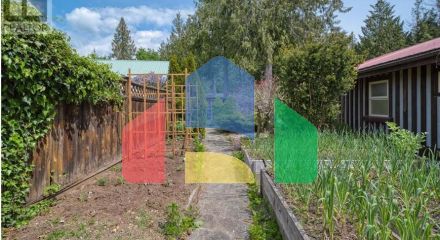 Residential - Single Family Home - Madeira Park, Canada - Canada