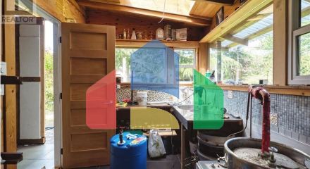 Residential - Single Family Home - Madeira Park, Canada - Canada