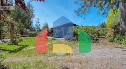 Residential - Single Family Home - Madeira Park, Canada - Canada