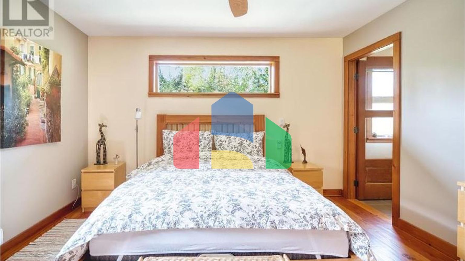 Residential - Single Family Home - Madeira Park, Canada - Canada