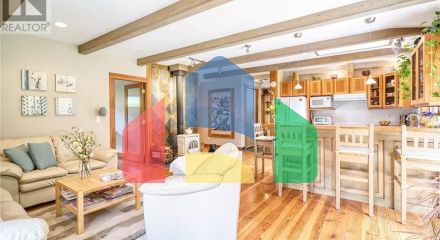 Residential - Single Family Home - Madeira Park, Canada - Canada