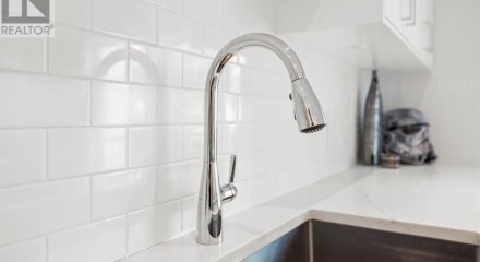 Residential - Condo/Apartment - Sooke, Canada - Canada