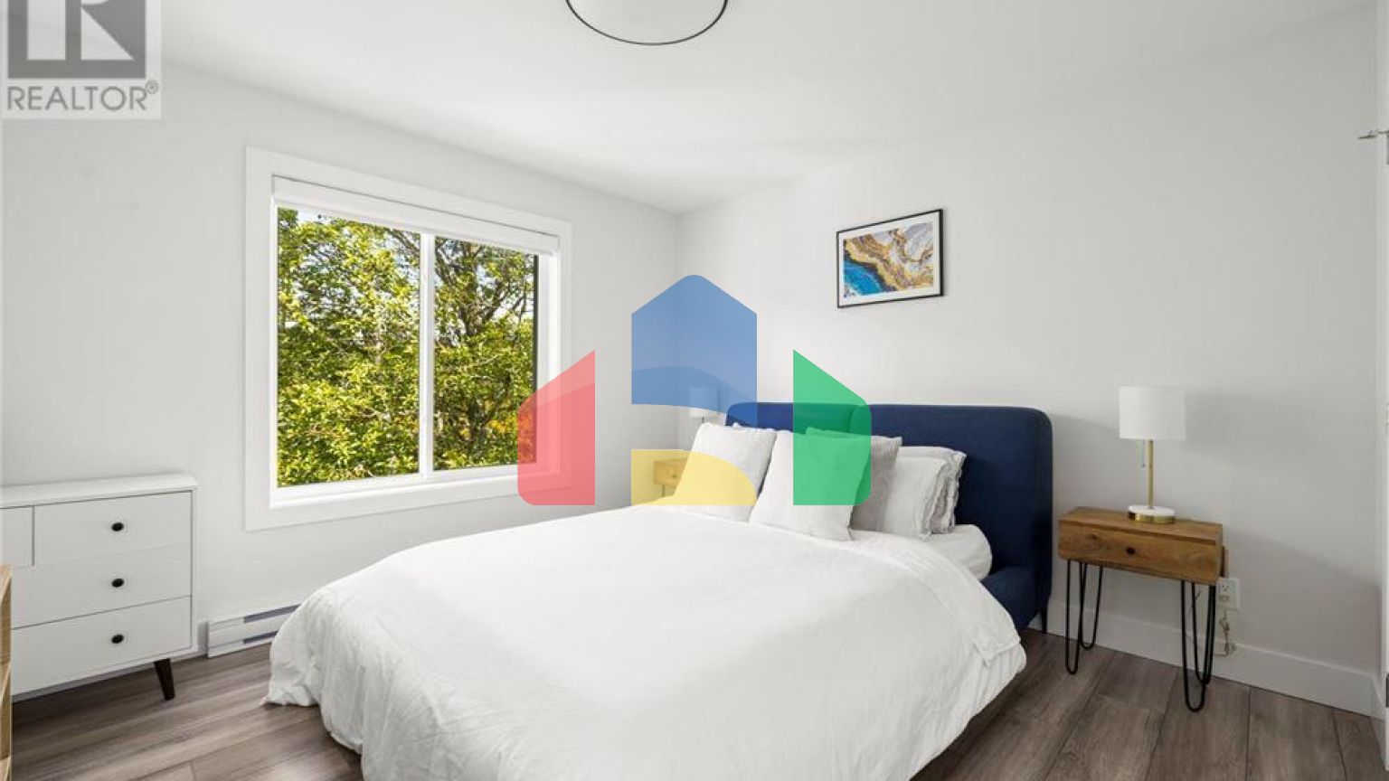 Residential - Condo/Apartment - Sooke, Canada - Canada