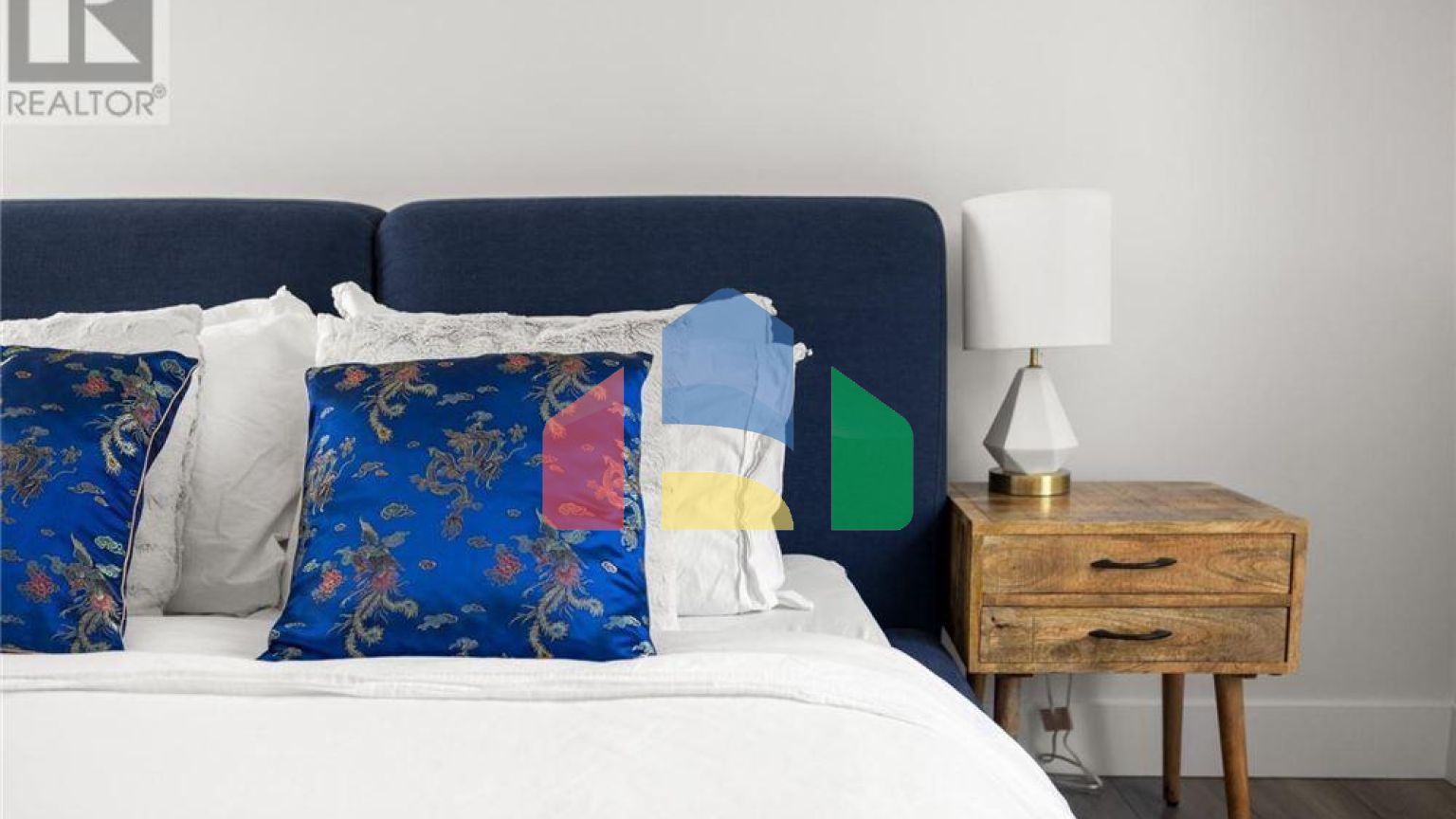 Residential - Condo/Apartment - Sooke, Canada - Canada