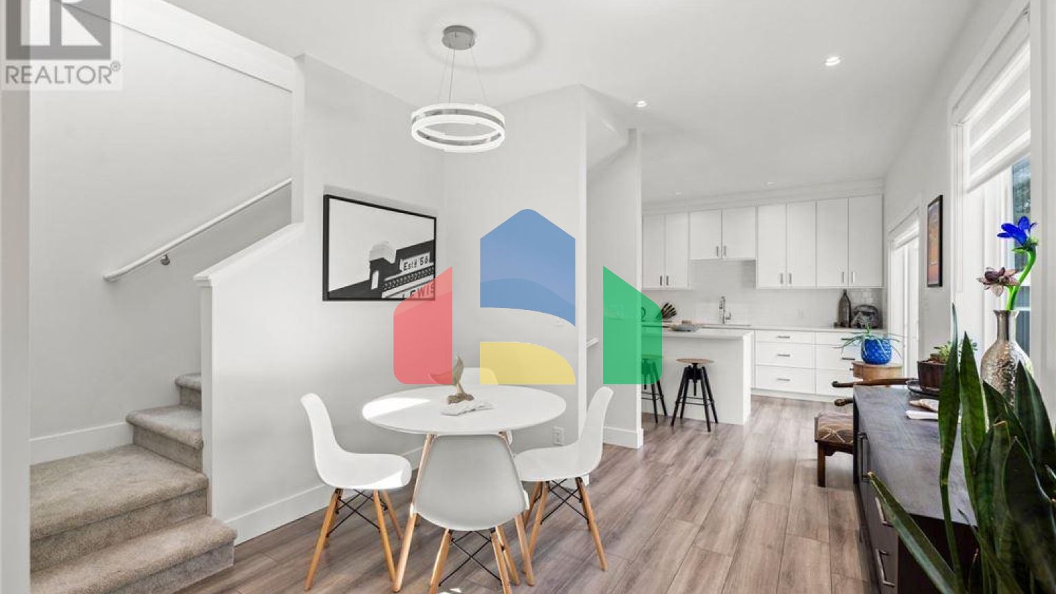 Residential - Condo/Apartment - Sooke, Canada - Canada