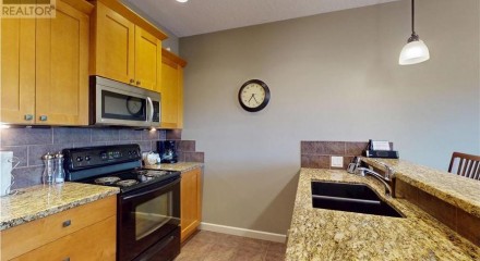 Residential - Townhouse - Sooke, Canada - Canada