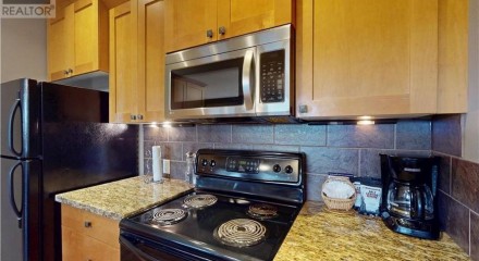 Residential - Townhouse - Sooke, Canada - Canada