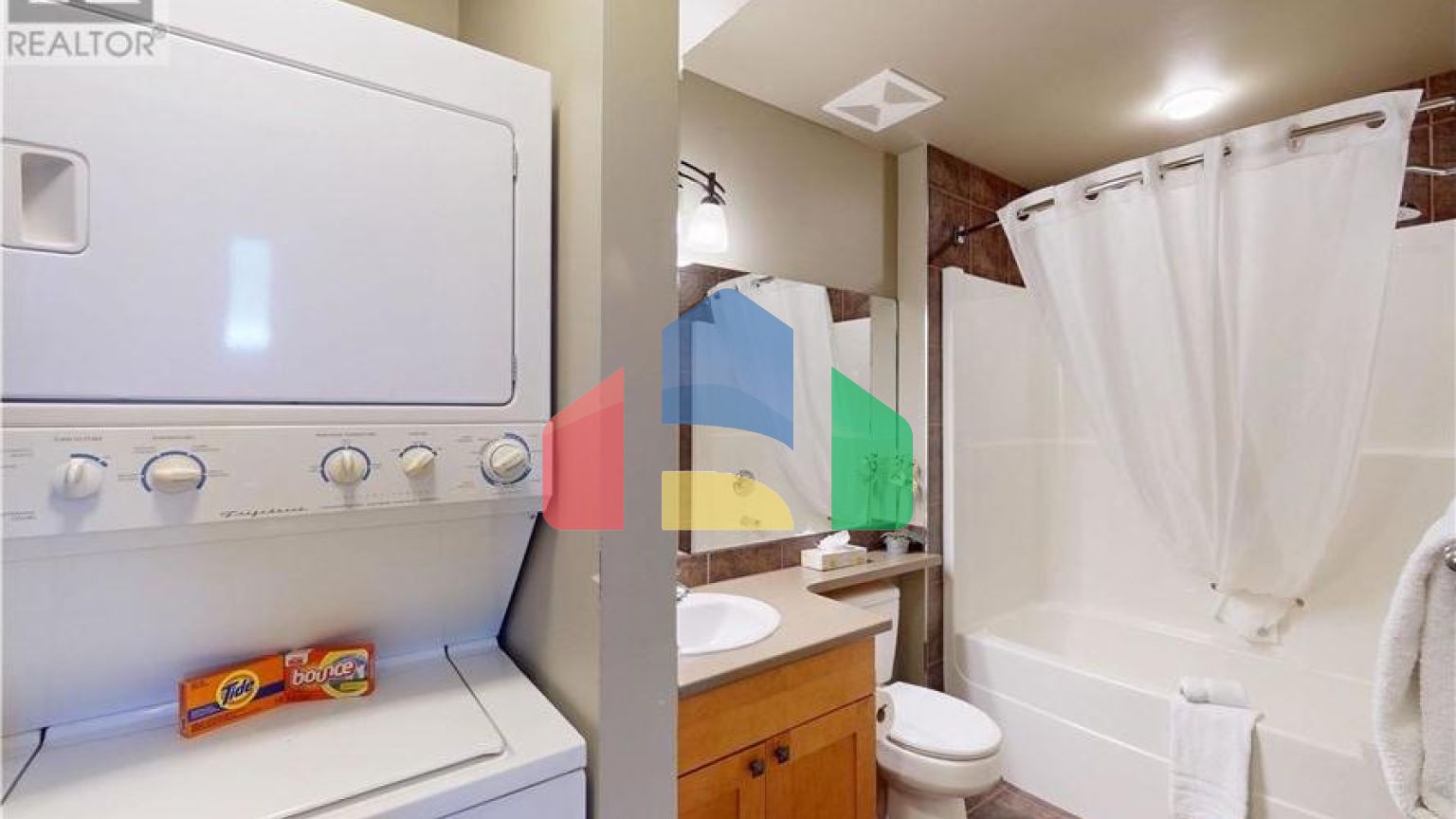 Residential - Townhouse - Sooke, Canada - Canada