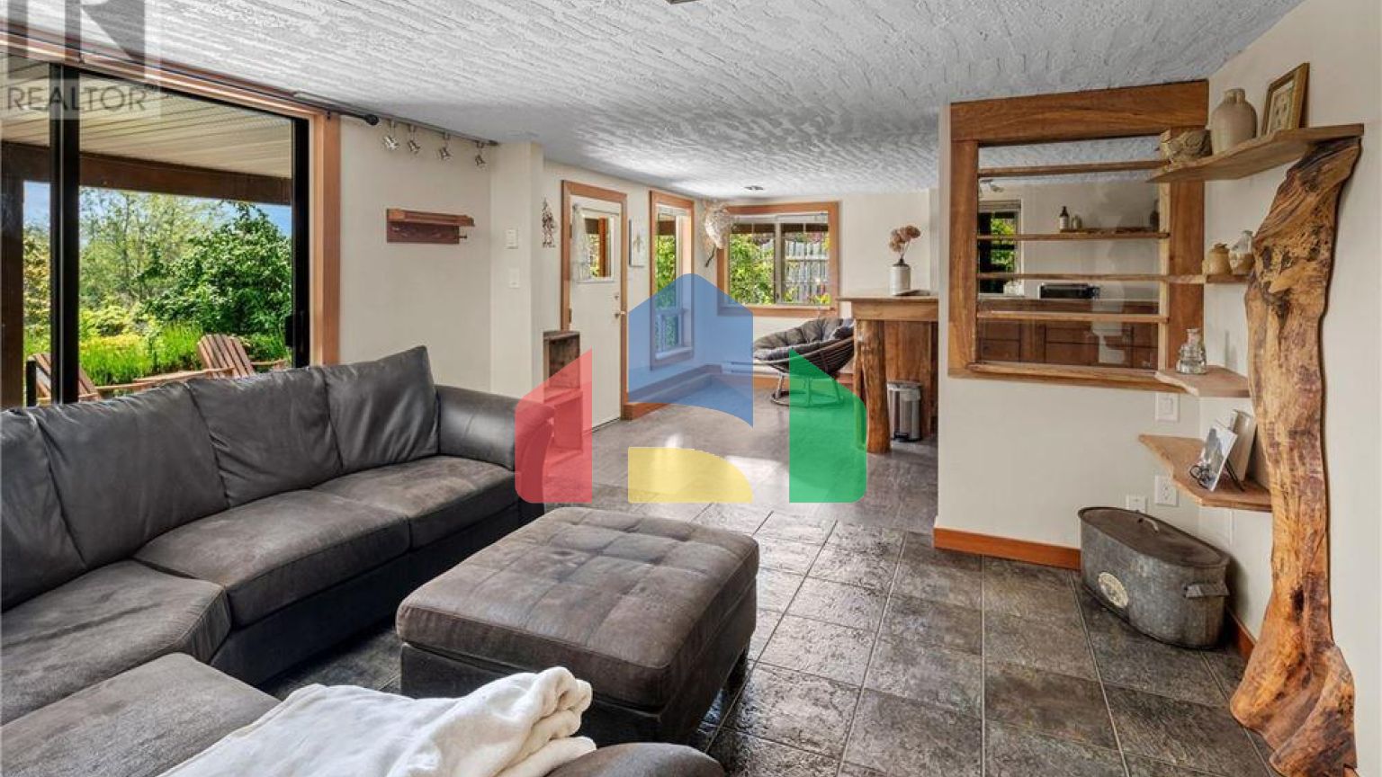 Residential - Single Family Home - Sooke, Canada - Canada