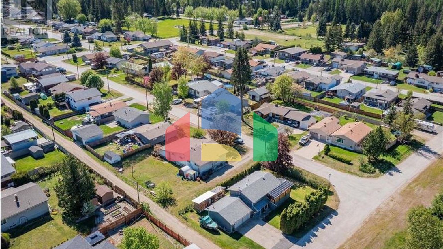 Residential - Single Family Home - Fruitvale, Canada - Canada