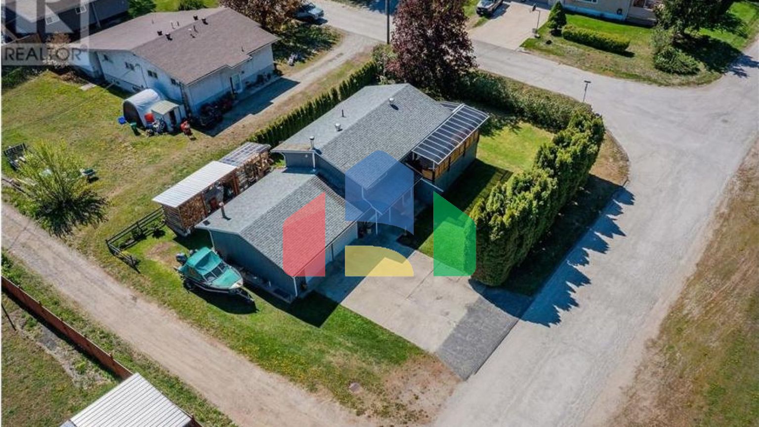 Residential - Single Family Home - Fruitvale, Canada - Canada