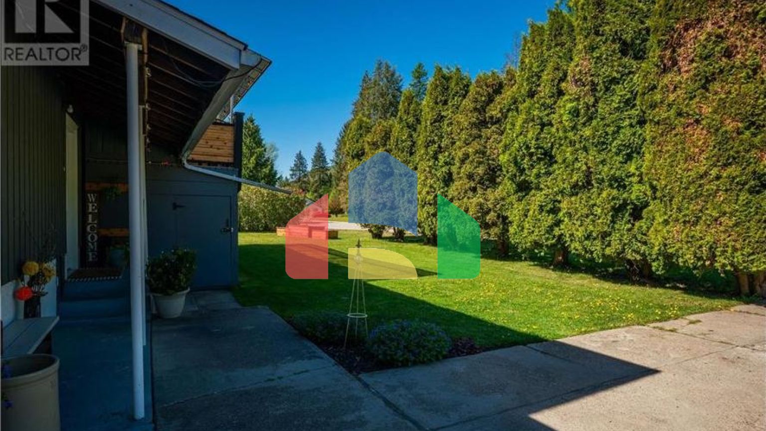 Residential - Single Family Home - Fruitvale, Canada - Canada