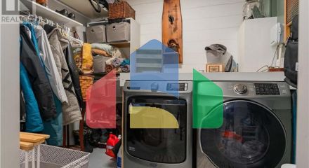 Residential - Single Family Home - Fruitvale, Canada - Canada