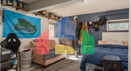 Residential - Single Family Home - Fruitvale, Canada - Canada