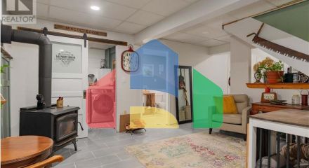 Residential - Single Family Home - Fruitvale, Canada - Canada