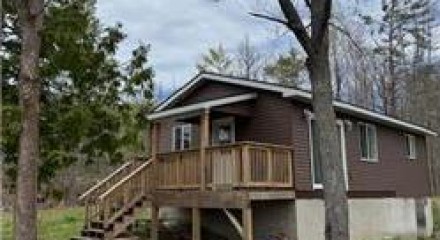 Residential - Single Family Home - Georgian Bay, Canada - Canada