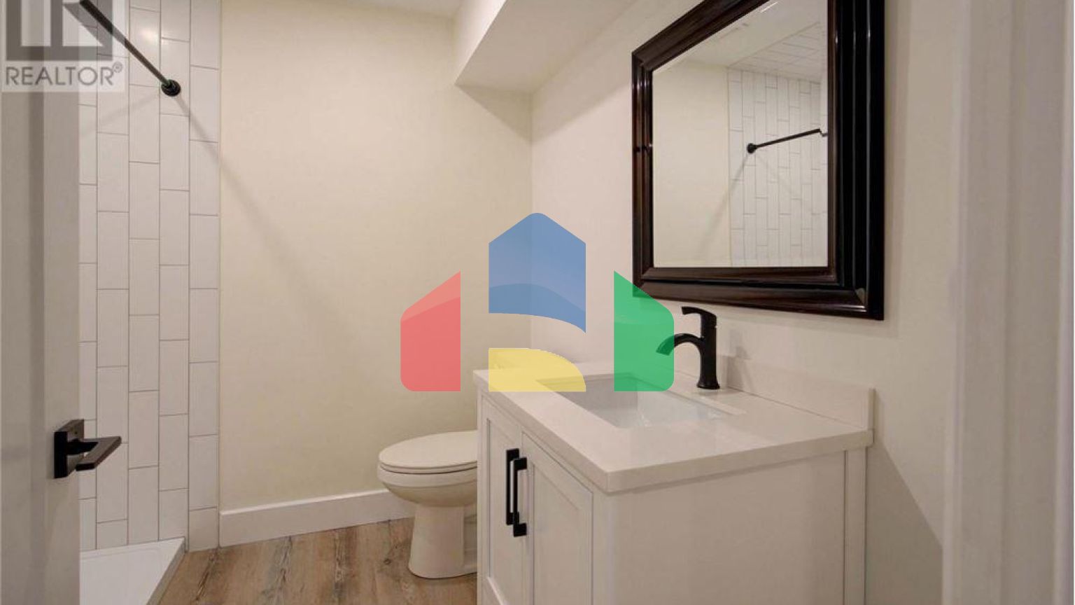 Residential - Single Family Home - Essa, Canada - Canada