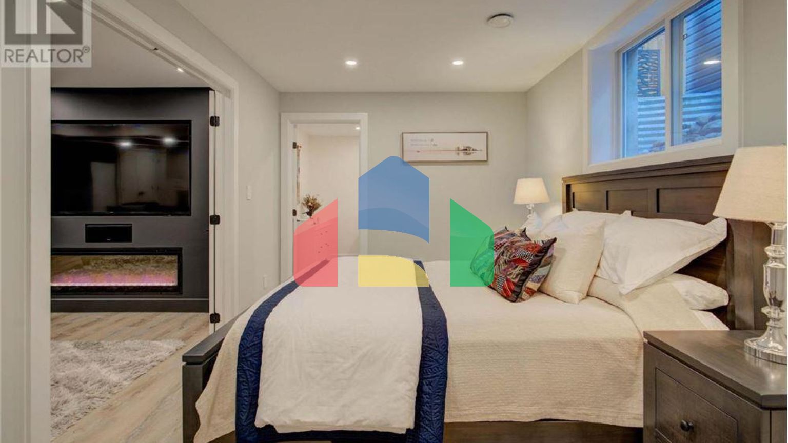 Residential - Single Family Home - Essa, Canada - Canada