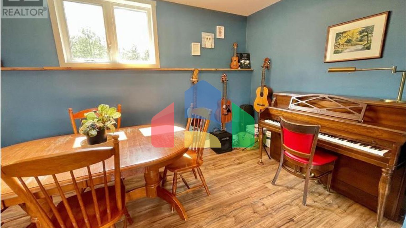 Residential - Single Family Home - Essa, Canada - Canada