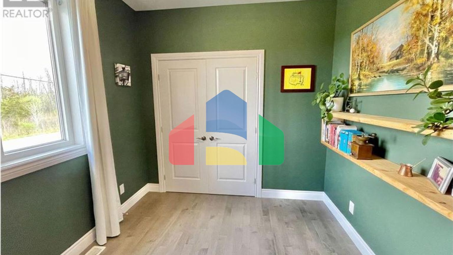 Residential - Single Family Home - Essa, Canada - Canada