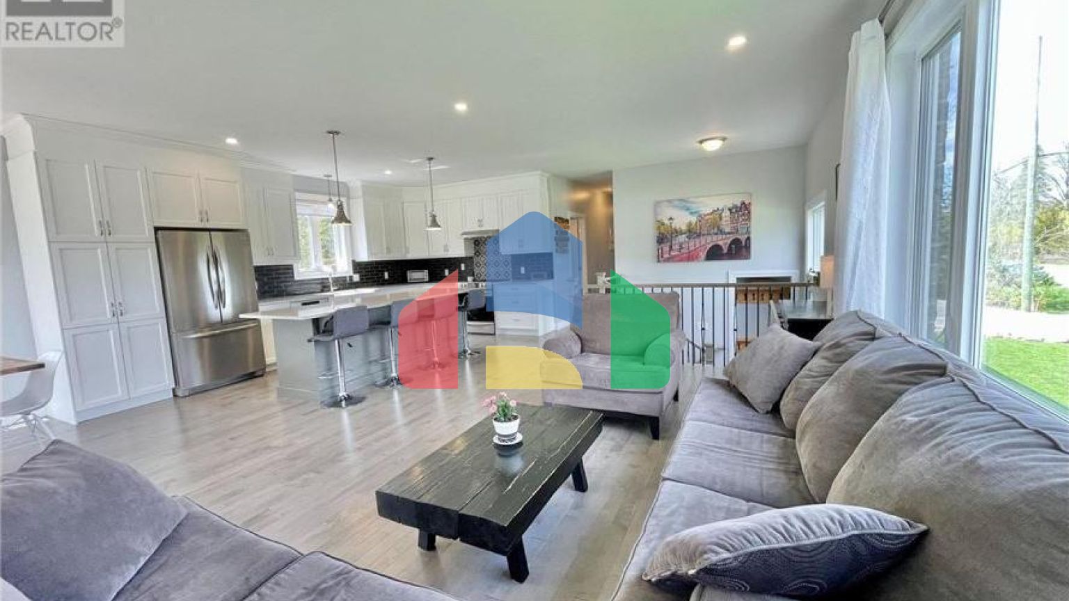 Residential - Single Family Home - Essa, Canada - Canada