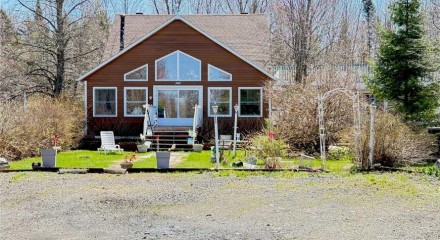 Residential - Two Level House - Saint-Gilles, Canada - Canada