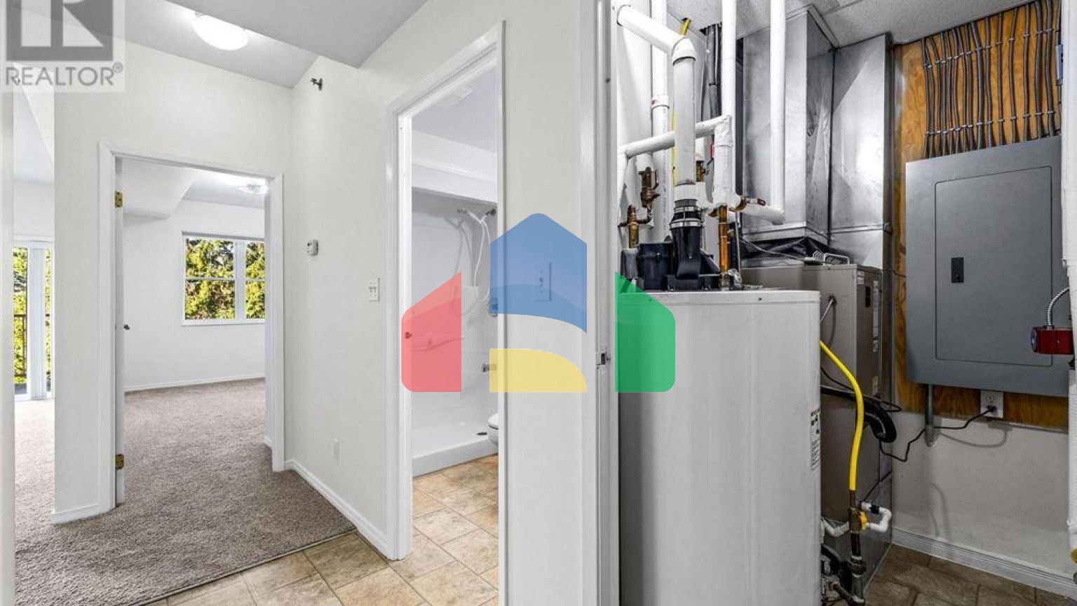 Residential - Single Family Home - Quinte West, Canada - Canada