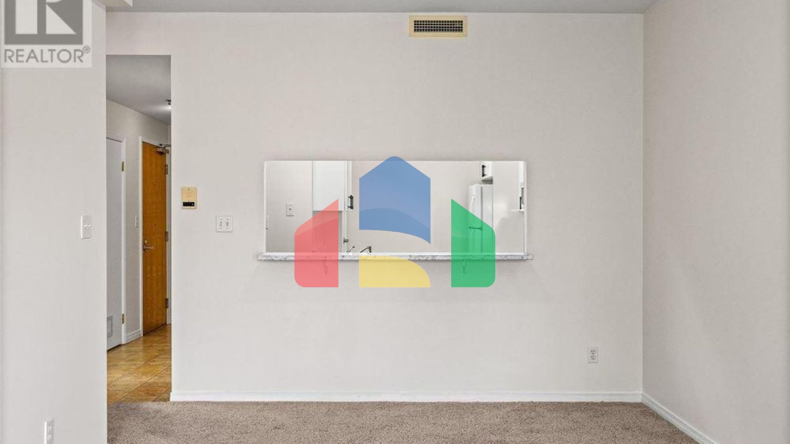 Residential - Single Family Home - Quinte West, Canada - Canada