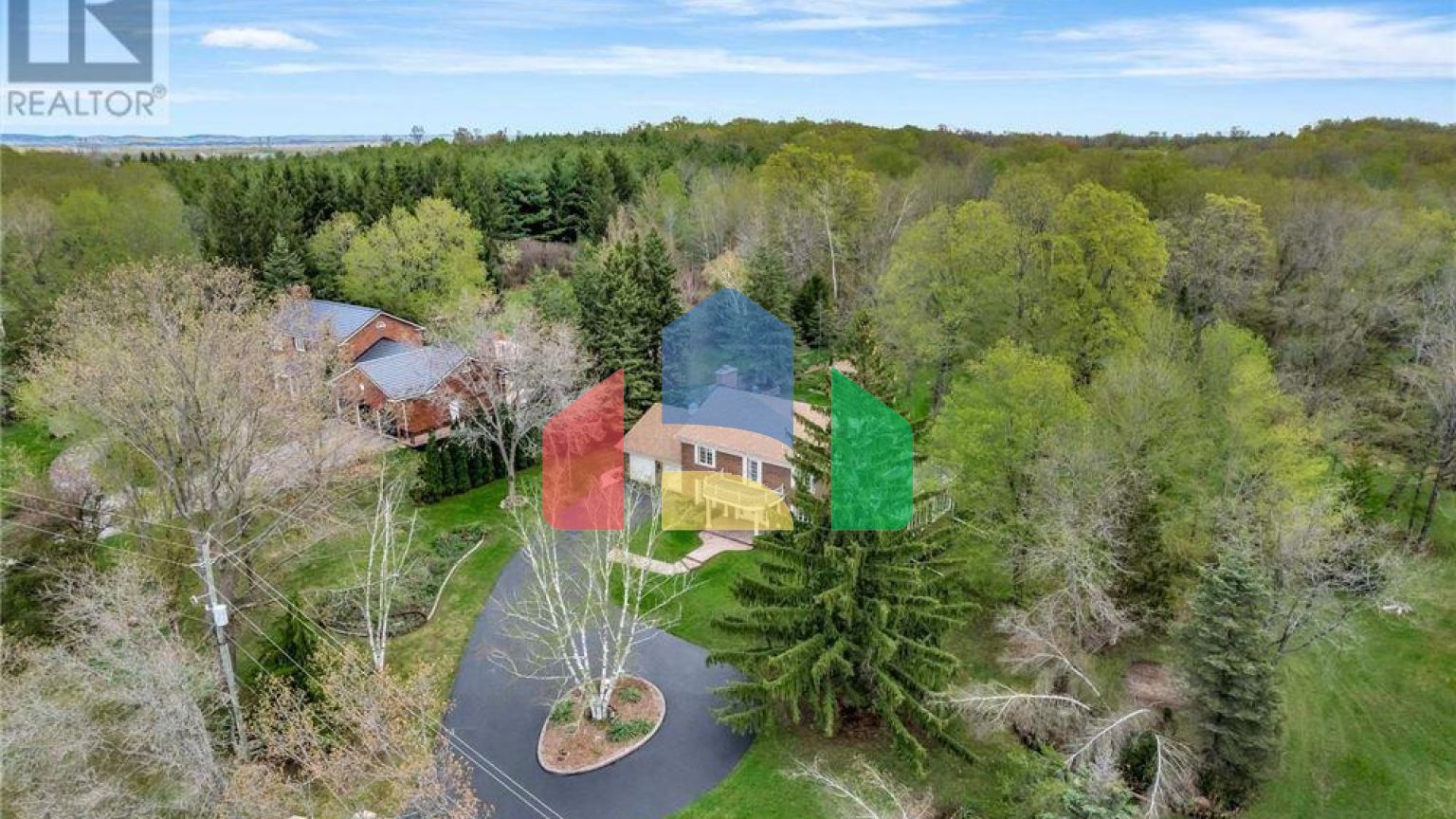 Residential - Single Family Home - Quinte West, Canada - Canada