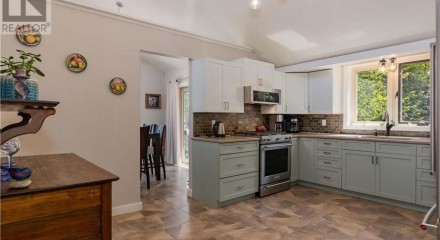 Residential - Single Family Home - Rossland, Canada - Canada