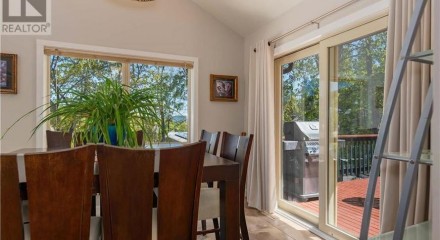 Residential - Single Family Home - Rossland, Canada - Canada