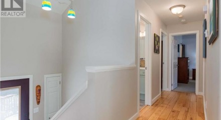 Residential - Single Family Home - Rossland, Canada - Canada