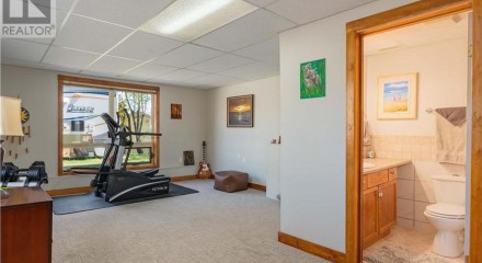 Residential - Single Family Home - Rossland, Canada - Canada