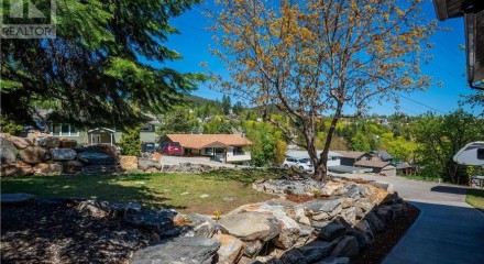 Residential - Single Family Home - Rossland, Canada - Canada