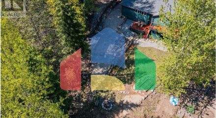 Residential - Single Family Home - Rossland, Canada - Canada