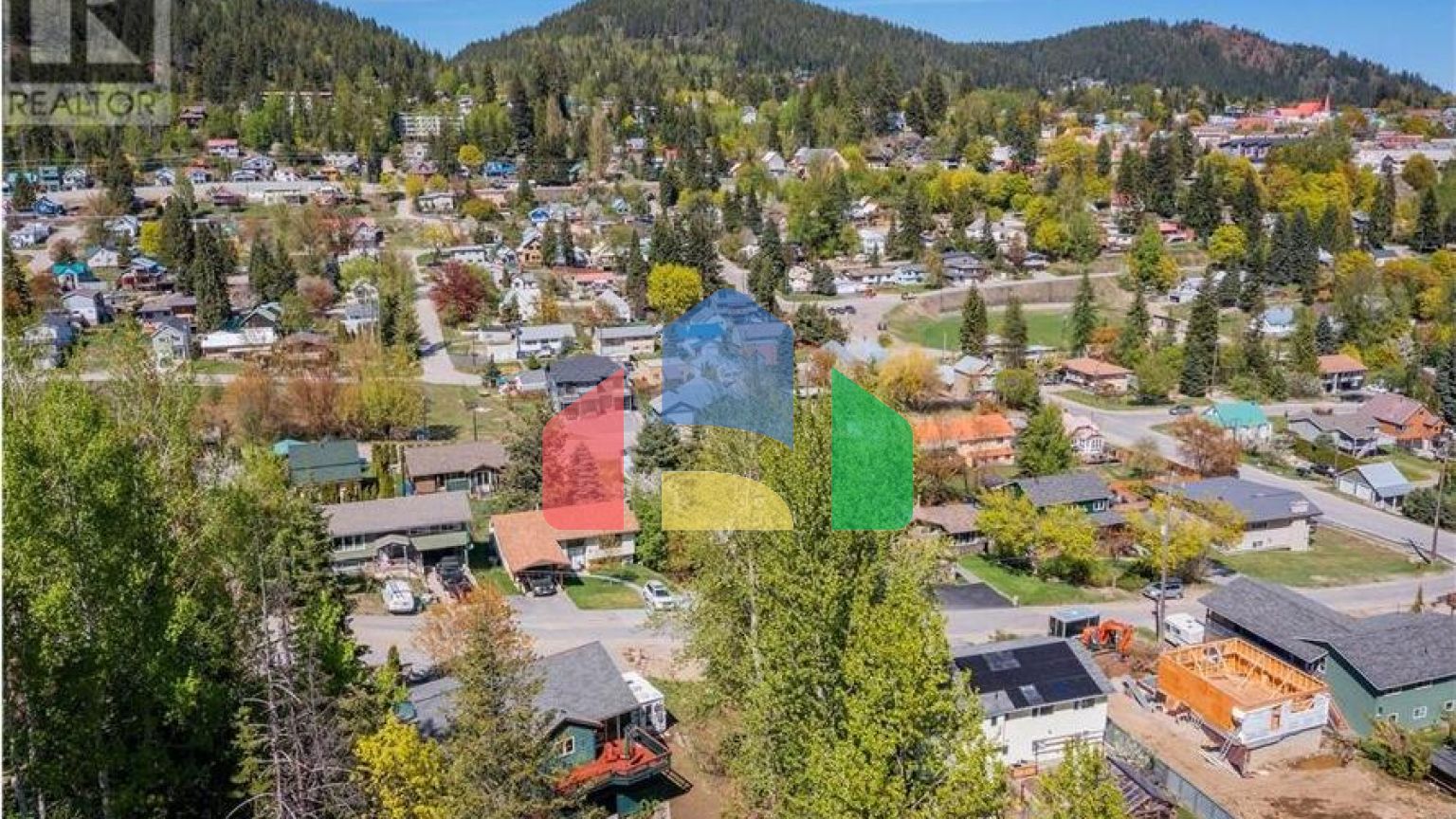 Residential - Single Family Home - Rossland, Canada - Canada