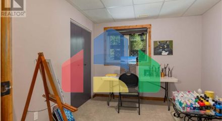 Residential - Single Family Home - Rossland, Canada - Canada