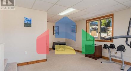 Residential - Single Family Home - Rossland, Canada - Canada