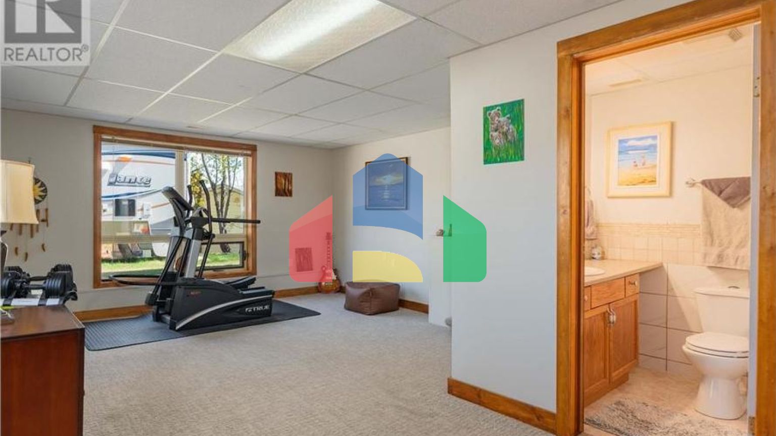 Residential - Single Family Home - Rossland, Canada - Canada