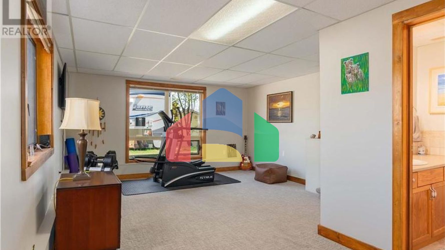 Residential - Single Family Home - Rossland, Canada - Canada