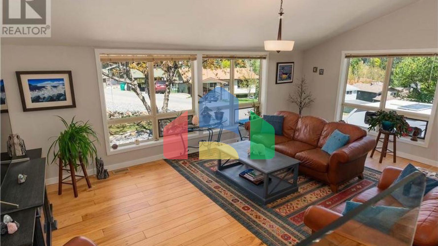 Residential - Single Family Home - Rossland, Canada - Canada