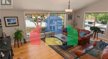 Residential - Single Family Home - Rossland, Canada - Canada