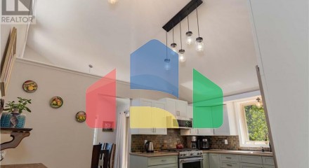 Residential - Single Family Home - Rossland, Canada - Canada