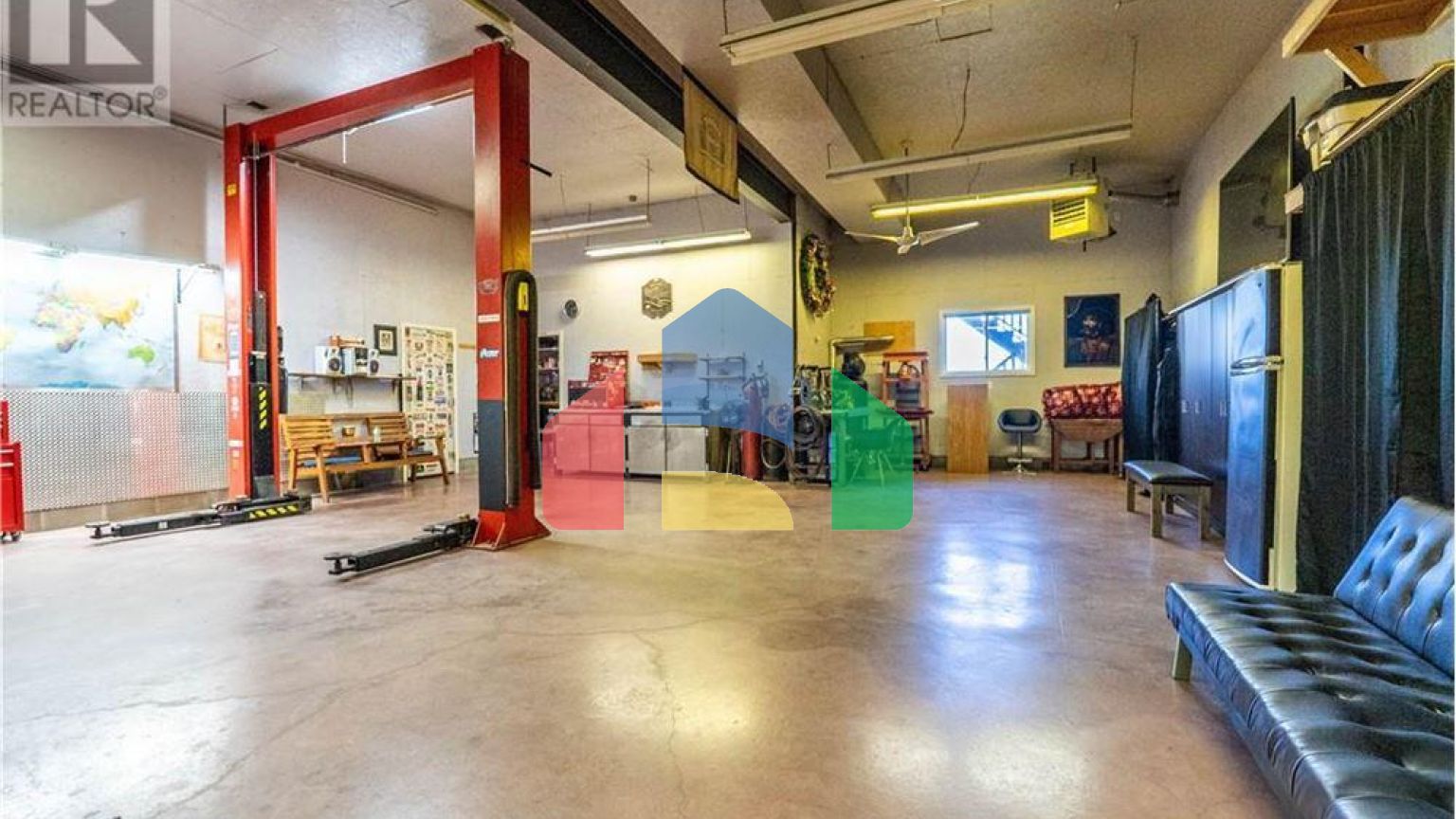 Residential - Single Family Home - Azilda, Canada - Canada