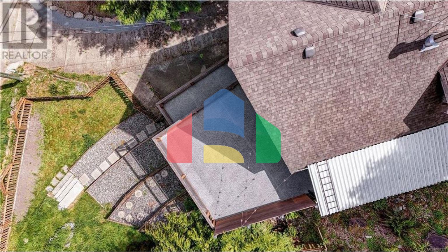 Residential - Single Family Home - Central Saanich, Canada - Canada