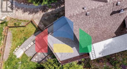 Residential - Single Family Home - Central Saanich, Canada - Canada