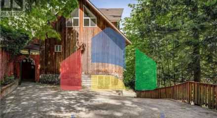 Residential - Single Family Home - Central Saanich, Canada - Canada