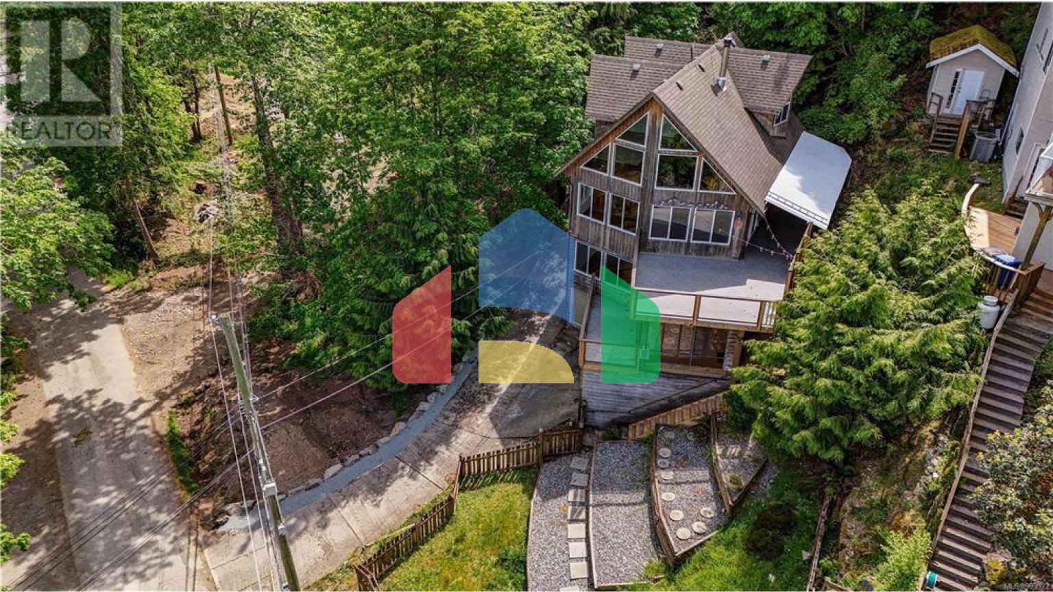 Residential - Single Family Home - Central Saanich, Canada - Canada