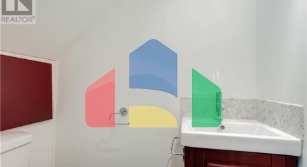 Residential - Single Family Home - Central Saanich, Canada - Canada